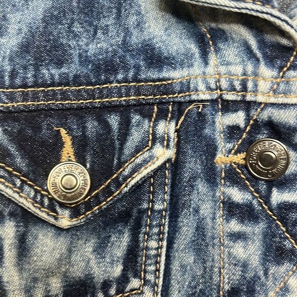 Forever 21 Acid Wash Studded Cropped Denim Vest Sz Small - Picture 6 of 12